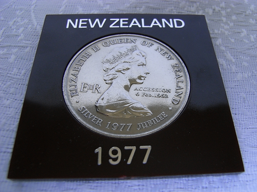 NEW ZEALAND SILVER JUBILEE ONE DOLLAR 1977 eBay
